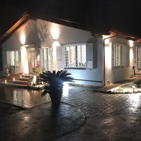 مبيت وإفطار نابولي Il Casale Di Gio المظهر الخارجي الصورة